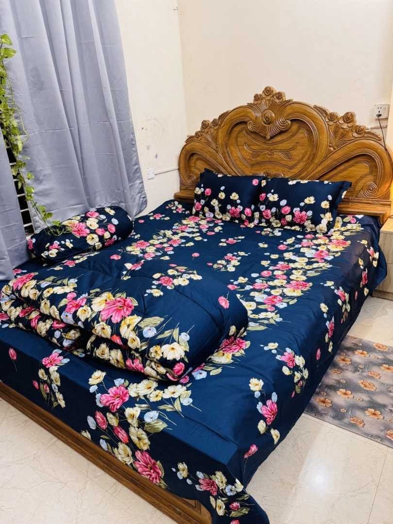 লাক্সারি প্রিমিয়াম ৫ পিস কম্ফর্টার সেট